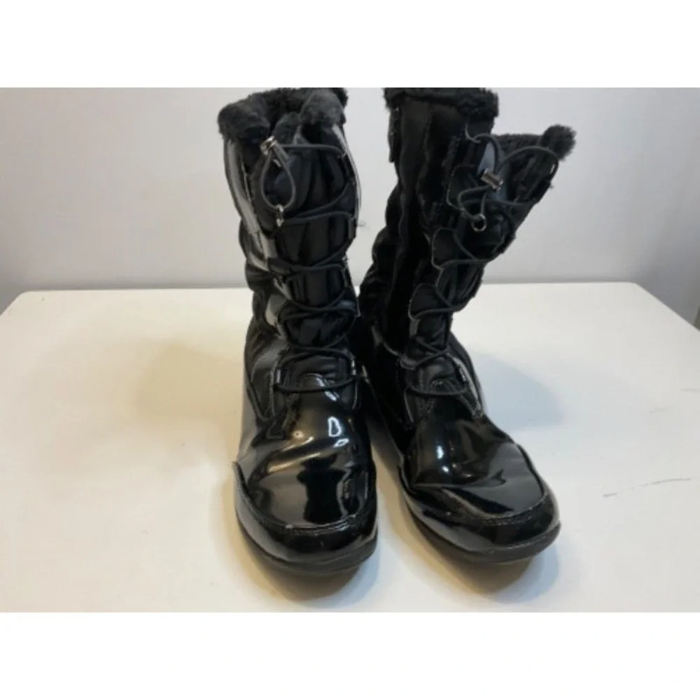 Khombu Winter Boots Womens Black Excellent Waterproof Faux Fur Lined Quilted